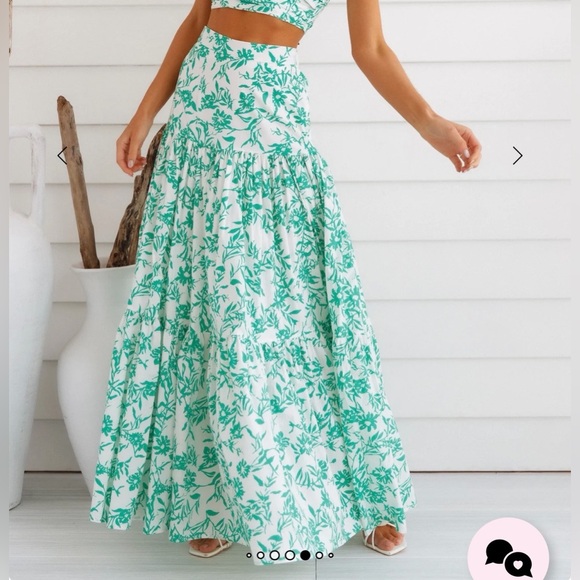Hello Molly Runaway Ayla Tiered Tropical White Green Maxi Skirt | Size Small - Picture 3 of 17